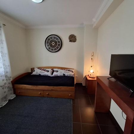 Guesthouse, Ap Verissimo Nazaré Esterno foto